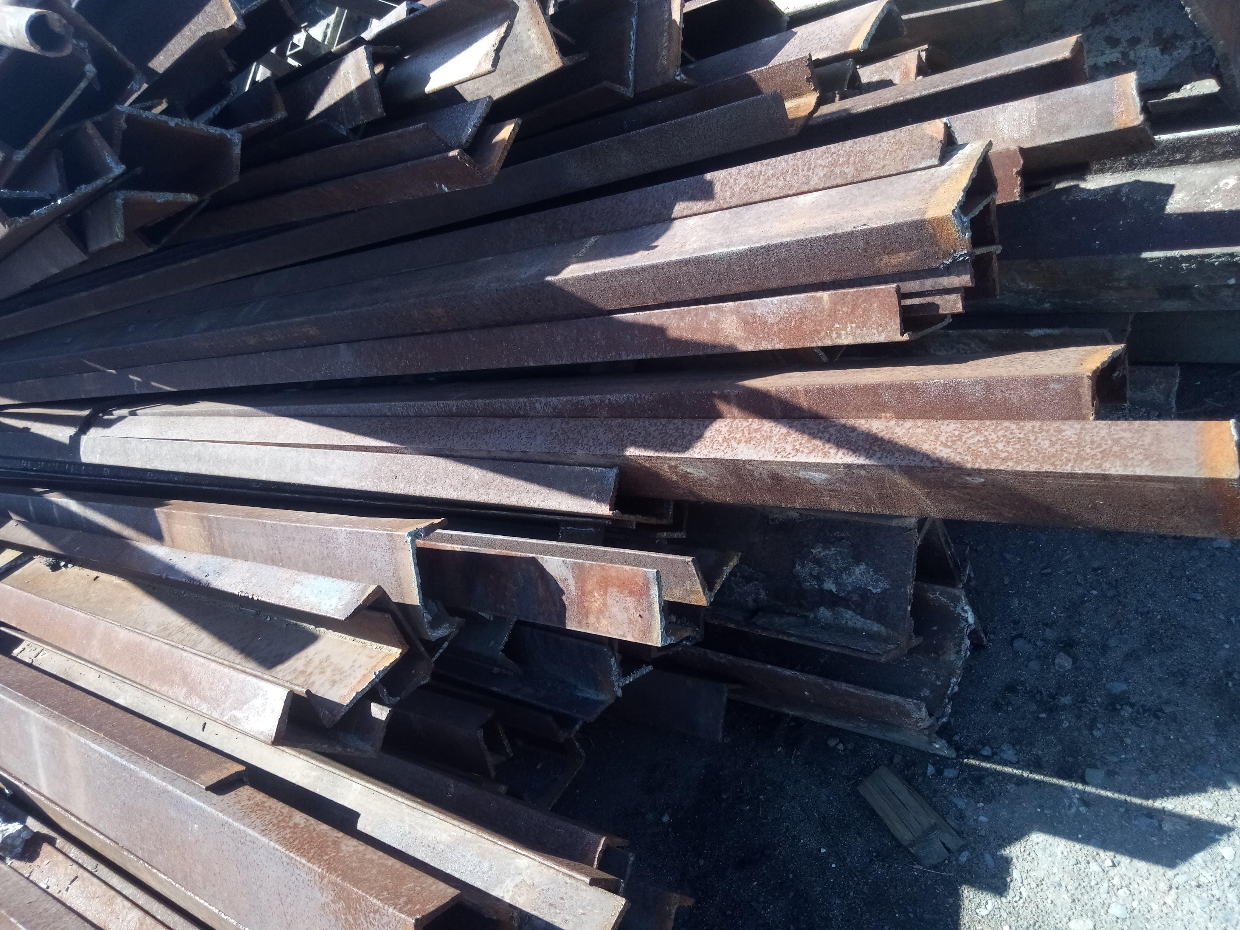 ТОВ "Евромет-Д" продаст металлопрокат новый и бу в Днепре с металобазы