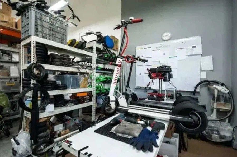 Ремонт електросамокатів гіроскутерів сигвеїв